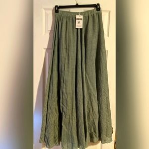 NWT Sage Maxi Skirt Ochenta